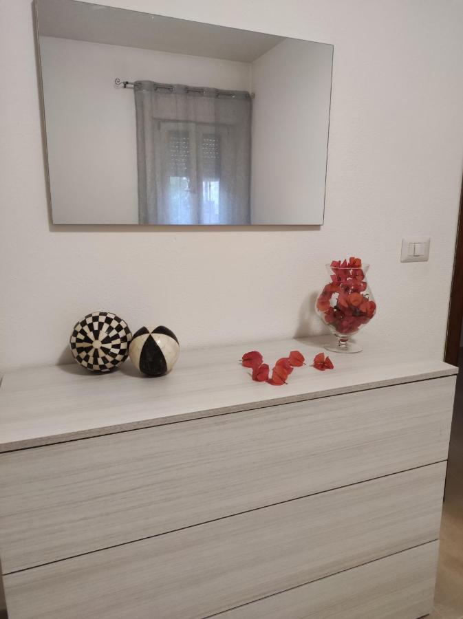 La Casa Di Luca Apartment Олбия Екстериор снимка