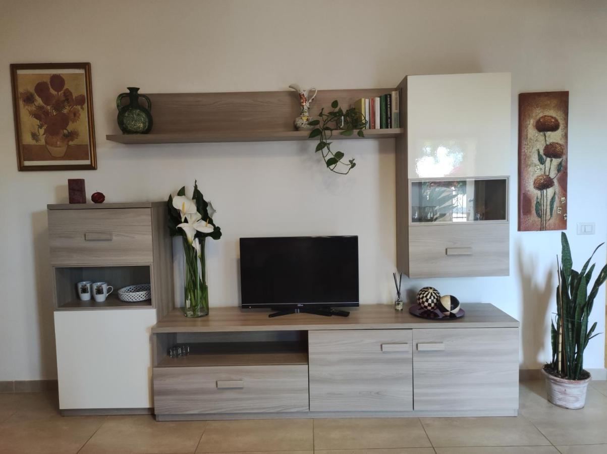 La Casa Di Luca Apartment Олбия Екстериор снимка