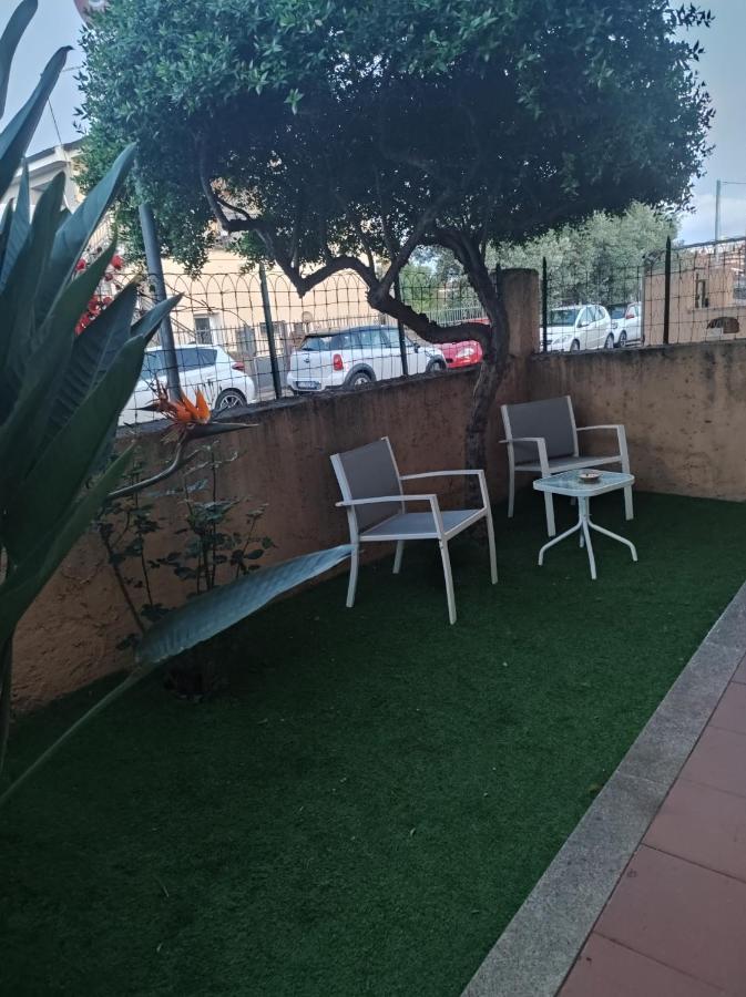 La Casa Di Luca Apartment Олбия Екстериор снимка
