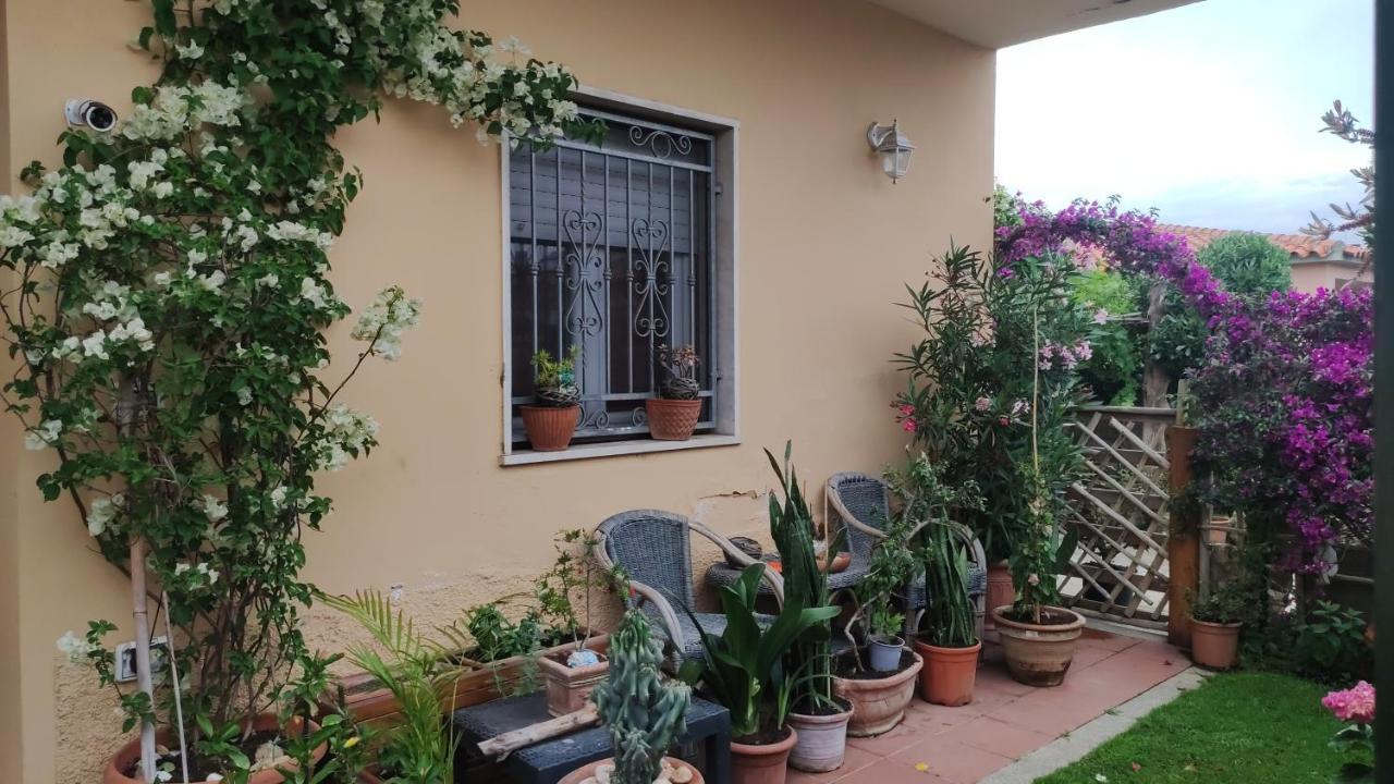 La Casa Di Luca Apartment Олбия Екстериор снимка